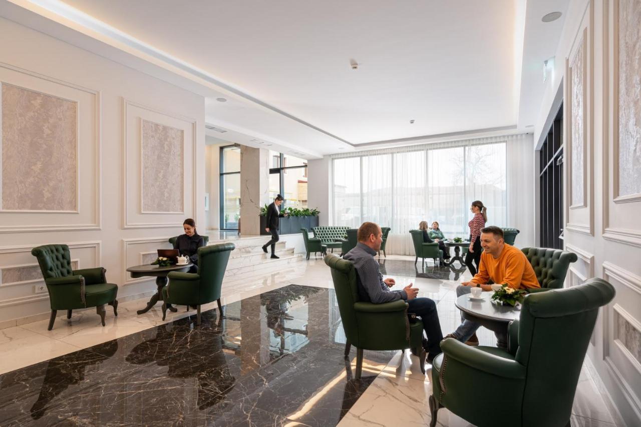 Hotel Leul De Aur Sebes  Ngoại thất bức ảnh