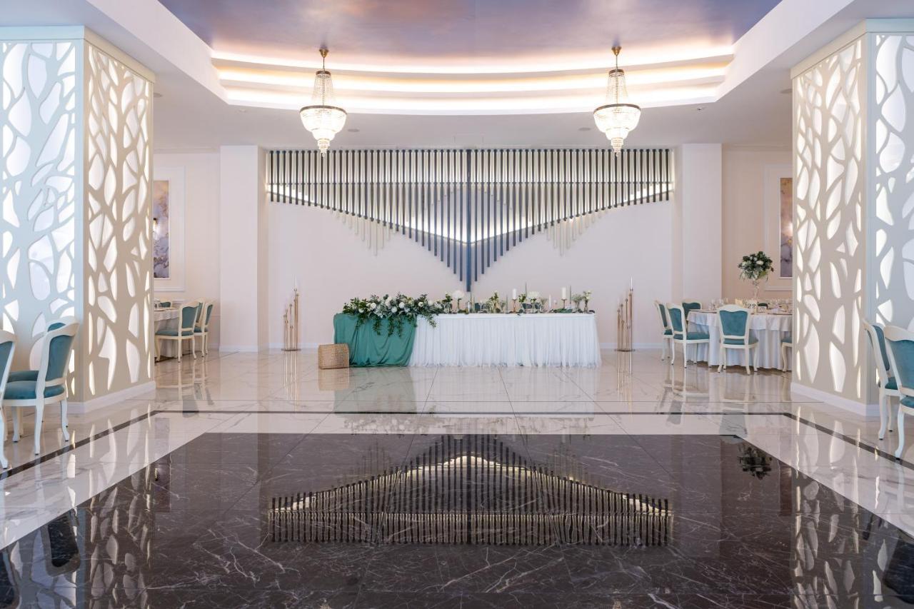 Hotel Leul De Aur Sebes  Ngoại thất bức ảnh